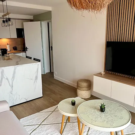 Escale Chaleureuse ! Courseulles-sur-Mer